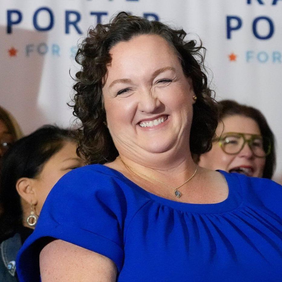 Former Democratic Rep. Katie Porter nearly exits tense interview in her run for California governor